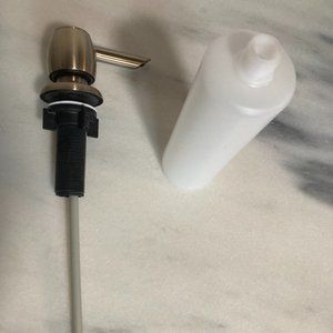 Delta Trask Champagne Bronze Soap Dispenser—NEVER USED!